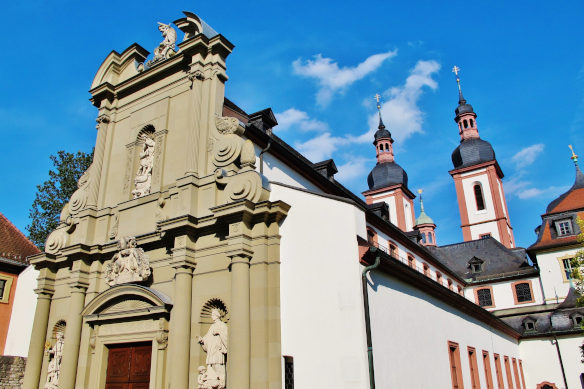 Kloster Oberzell, Kirche